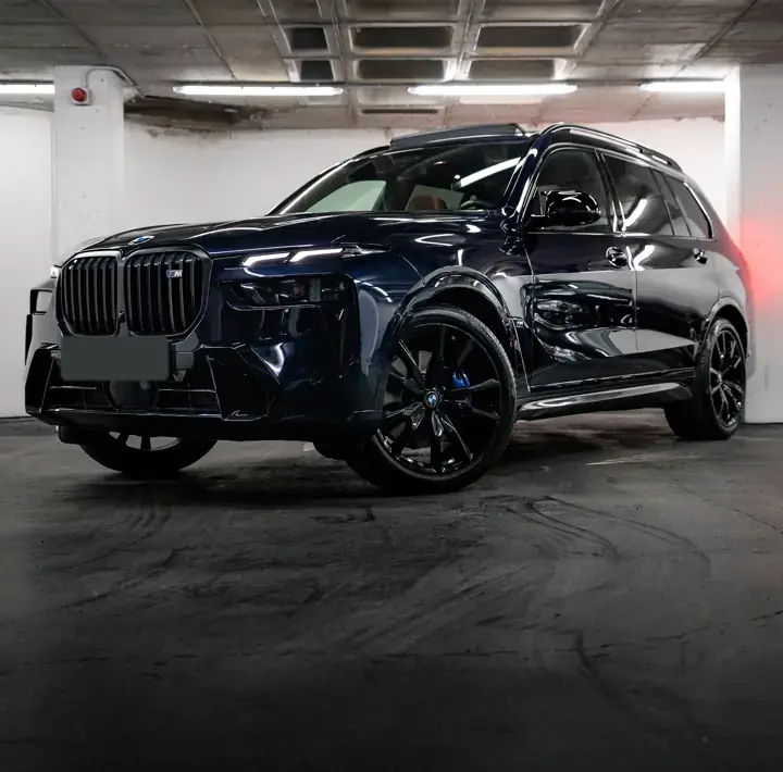 BMW X7 M60i Night Blue en nuestro estudio