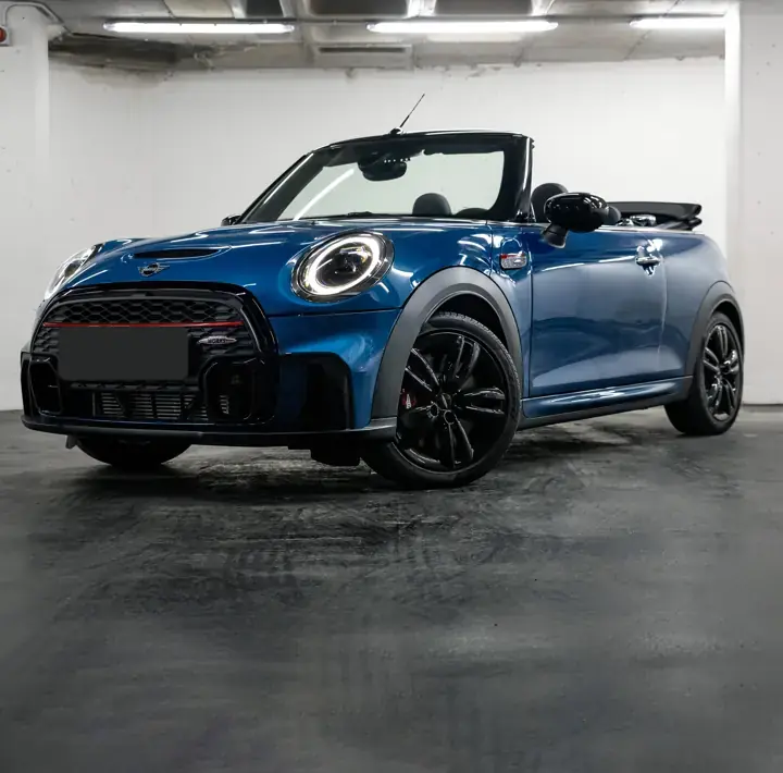 Mini John Cooper Works Cabrio Azul en nuestro estudio